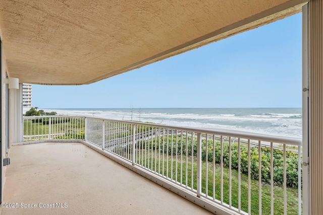 735 N Highway A1a 302, Indialantic, FL 32903