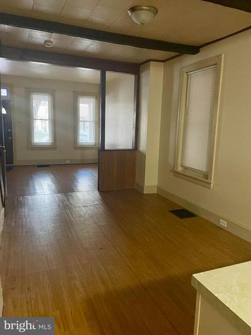 256 BEECH ST, Pottstown, PA 19464