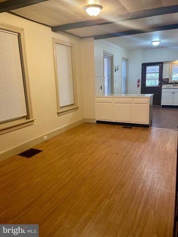 256 BEECH ST, Pottstown, PA 19464