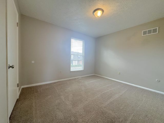 6551 Santa Cruz Place, Reynoldsburg, OH 43068