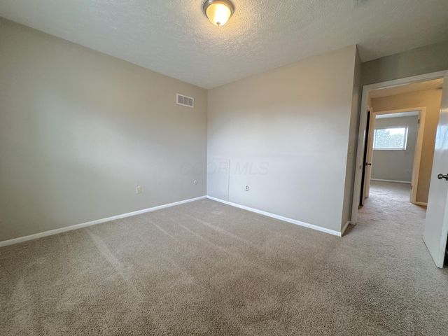 6551 Santa Cruz Place, Reynoldsburg, OH 43068