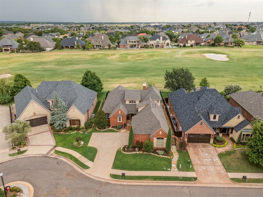 3329 NW 170th Court, Edmond, OK 73012