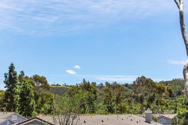12490 Heatherton 12, San Diego, CA 92128