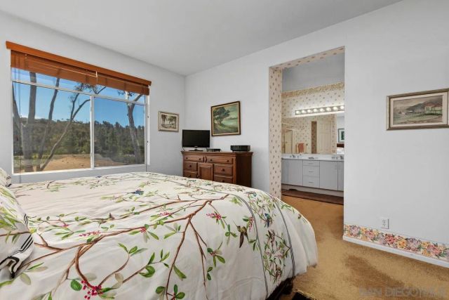 12490 Heatherton 12, San Diego, CA 92128