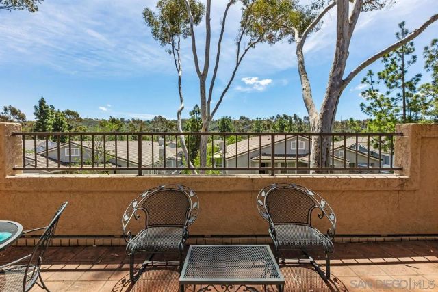 12490 Heatherton 12, San Diego, CA 92128