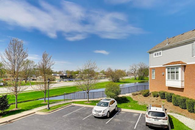 366 COUNTRY CLUB Drive, Prospect Heights, IL 60070