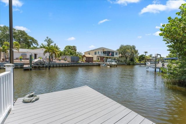 344 CROSSWINDS DRIVE, Palm Harbor, FL 34683