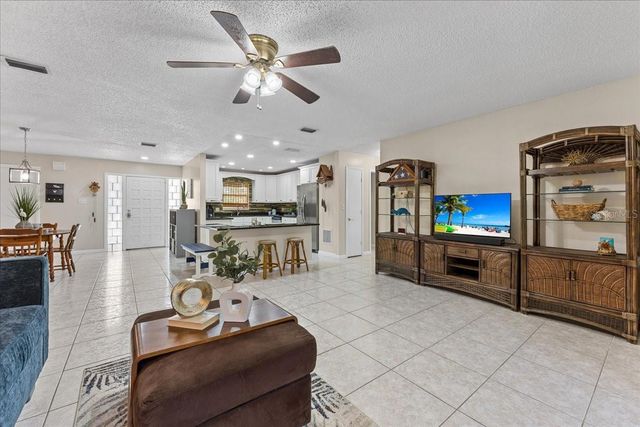 344 CROSSWINDS DRIVE, Palm Harbor, FL 34683