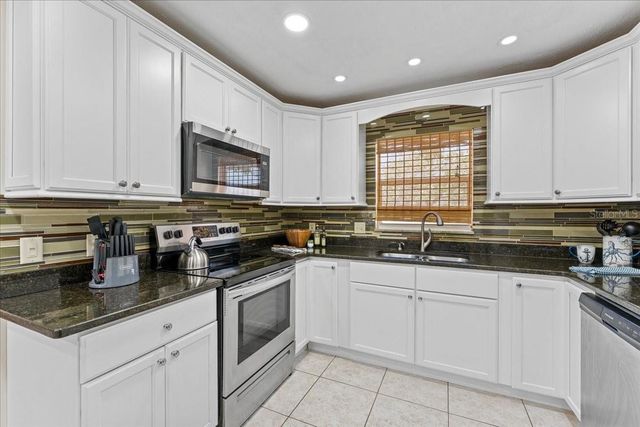 344 CROSSWINDS DRIVE, Palm Harbor, FL 34683