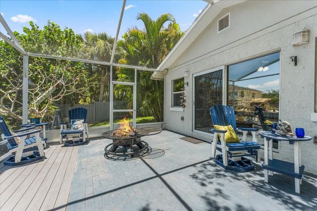 344 CROSSWINDS DRIVE, Palm Harbor, FL 34683