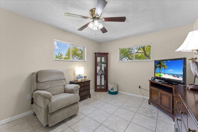 344 CROSSWINDS DRIVE, Palm Harbor, FL 34683