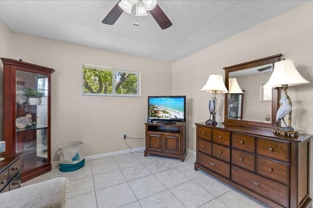 344 CROSSWINDS DRIVE, Palm Harbor, FL 34683