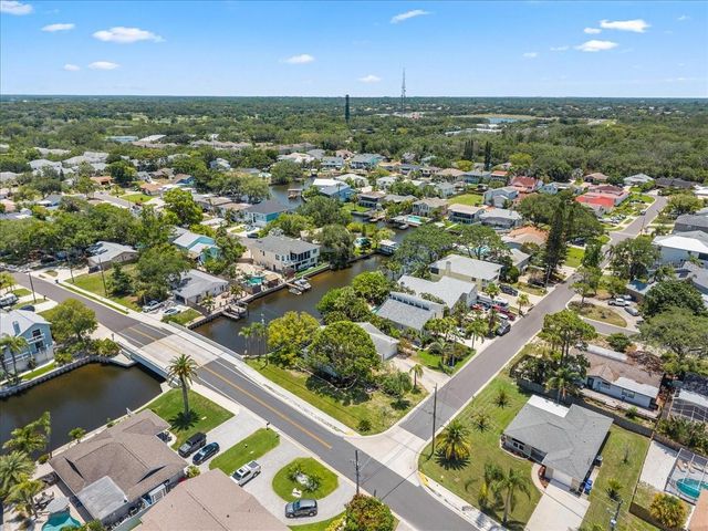 344 CROSSWINDS DRIVE, Palm Harbor, FL 34683