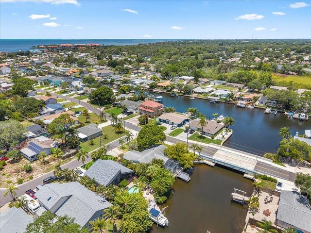 344 CROSSWINDS DRIVE, Palm Harbor, FL 34683