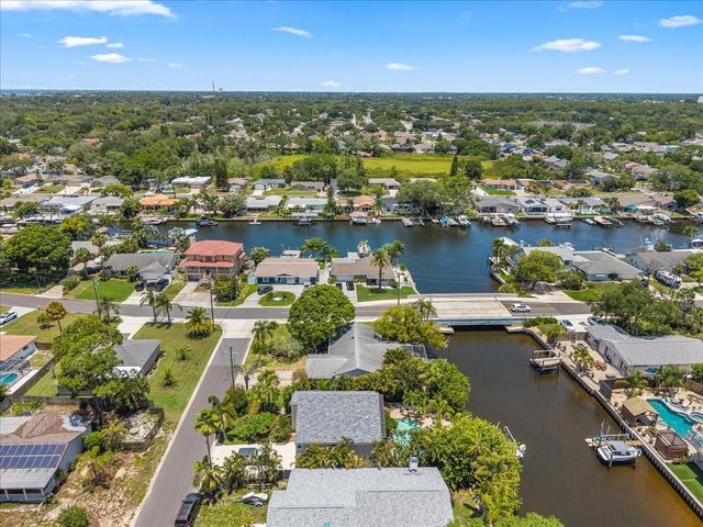 344 CROSSWINDS DRIVE, Palm Harbor, FL 34683