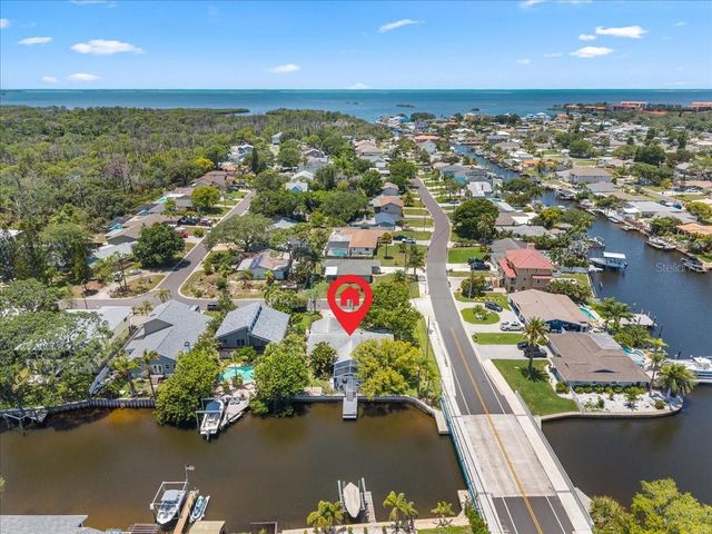 344 CROSSWINDS DRIVE, Palm Harbor, FL 34683