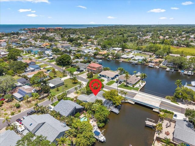 344 CROSSWINDS DRIVE, Palm Harbor, FL 34683