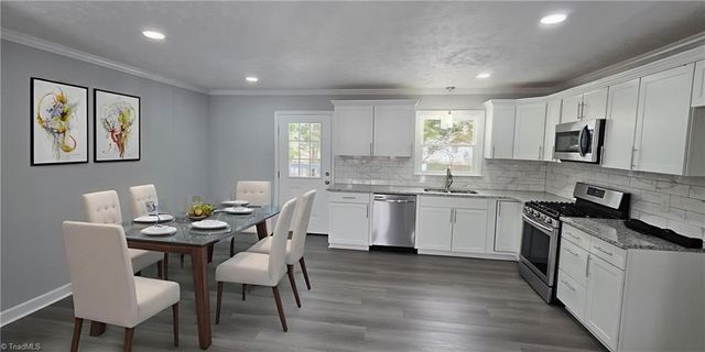 3317 Coventry Forest Lane, King, NC 27021