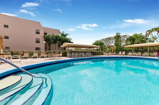 10382 NW 24th Place 105, Sunrise, FL 33322