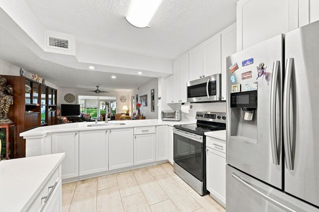 10382 NW 24th Place 105, Sunrise, FL 33322