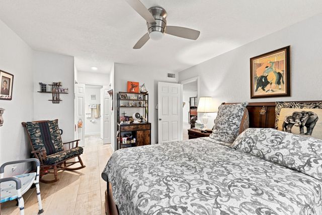 10382 NW 24th Place 105, Sunrise, FL 33322
