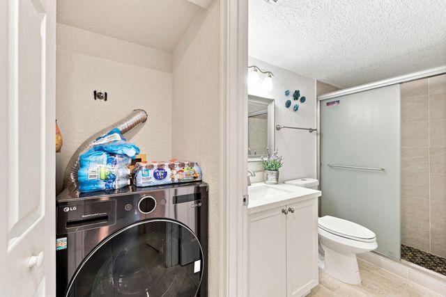10382 NW 24th Place 105, Sunrise, FL 33322