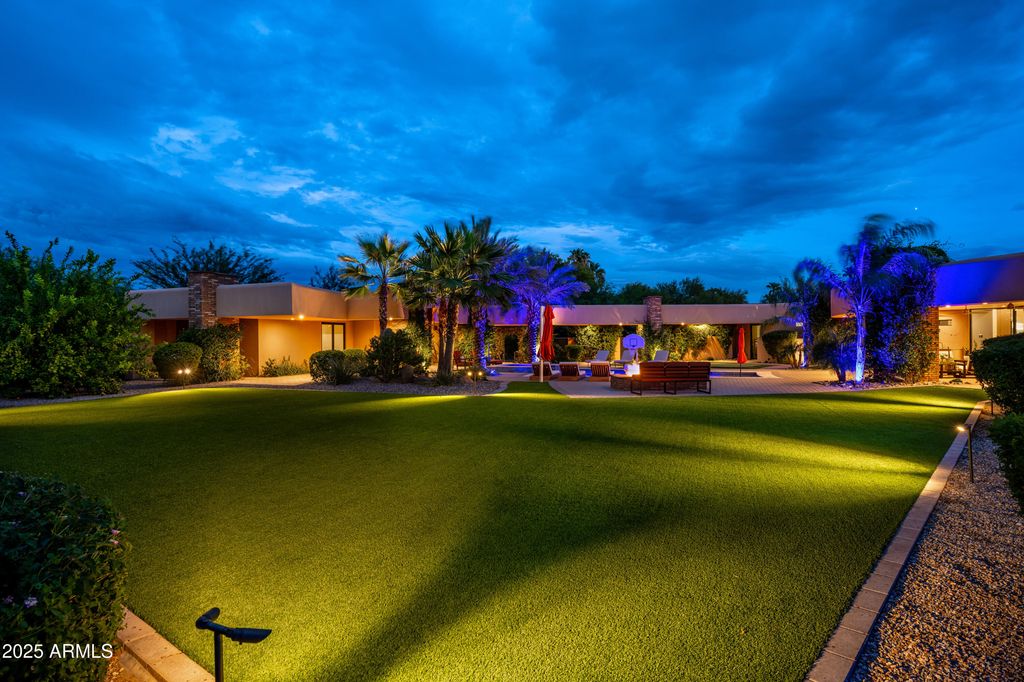 8116 E VISTA BONITA Drive, Scottsdale, AZ 85255