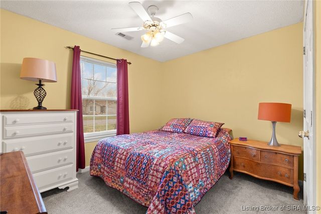 1215 Flagstone Drive, Jeffersonville, IN 47130