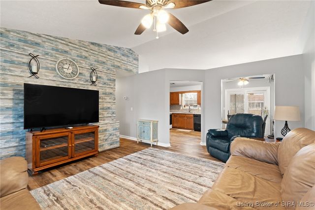 1215 Flagstone Drive, Jeffersonville, IN 47130