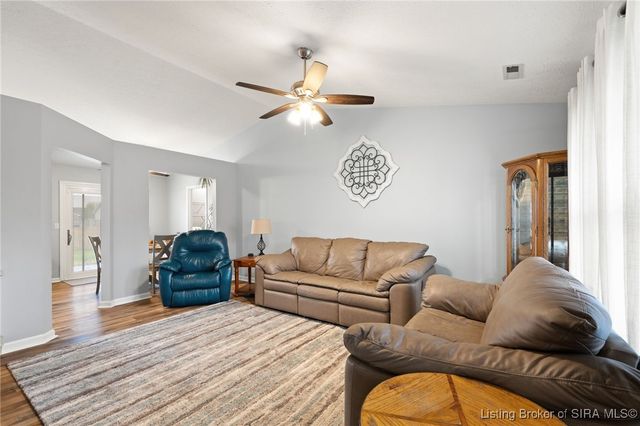 1215 Flagstone Drive, Jeffersonville, IN 47130