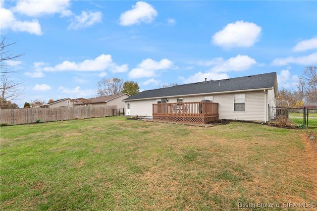 1215 Flagstone Drive, Jeffersonville, IN 47130