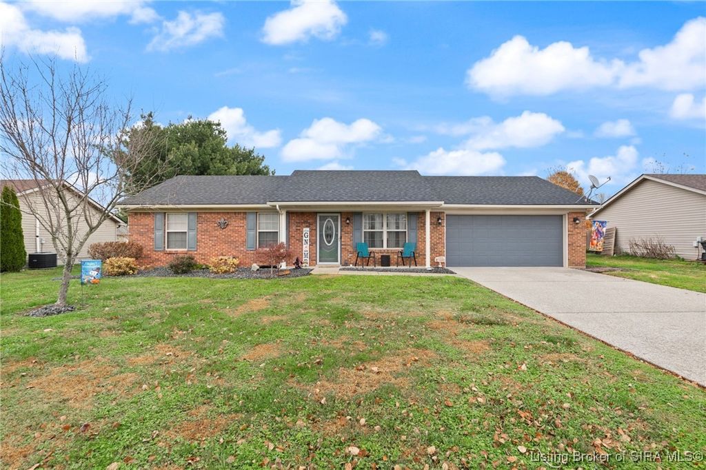 1215 Flagstone Drive, Jeffersonville, IN 47130