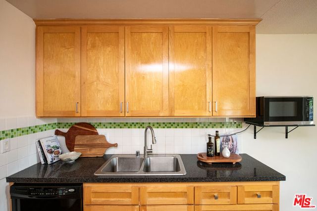 608 Idaho Avenue 6, Santa Monica, CA 90403