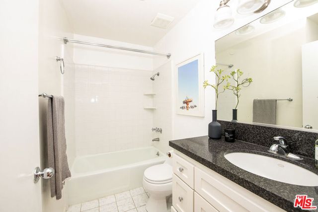 608 Idaho Avenue 6, Santa Monica, CA 90403