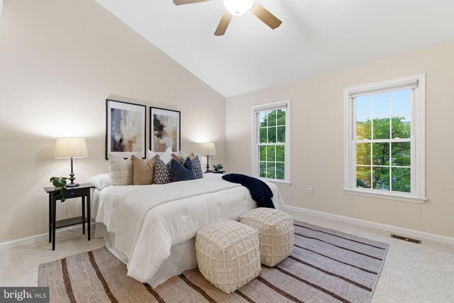6215 KNOLLS CT, Elkridge, MD 21075