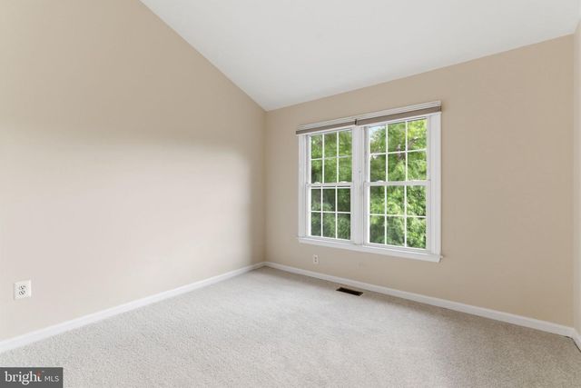 6215 KNOLLS CT, Elkridge, MD 21075