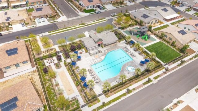 5073 Moon Eye Way, Hemet, CA 92545