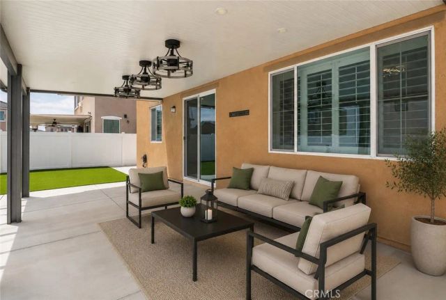 5073 Moon Eye Way, Hemet, CA 92545