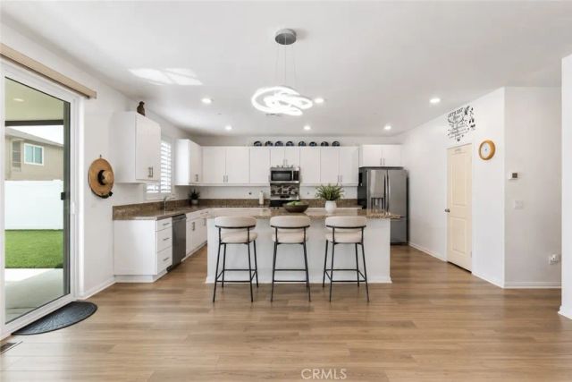 5073 Moon Eye Way, Hemet, CA 92545