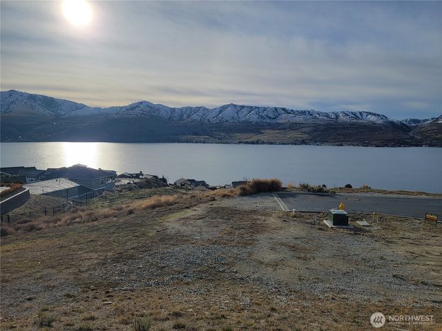 172 Easton Way, Chelan, WA 98816