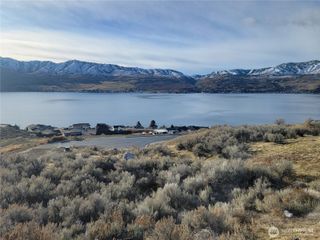 172 Easton Way, Chelan, WA 98816