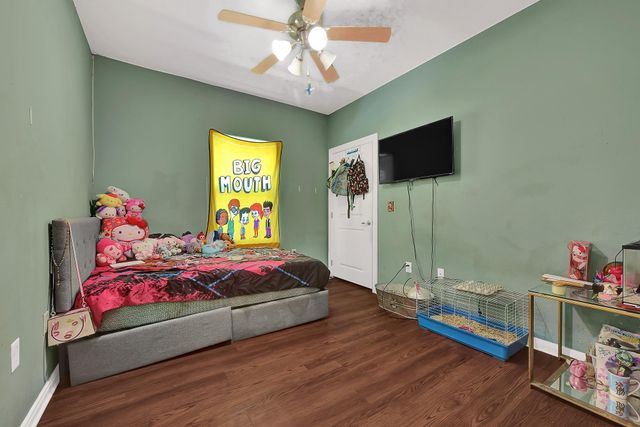 771 10th Street, Dickinson, TX 77539