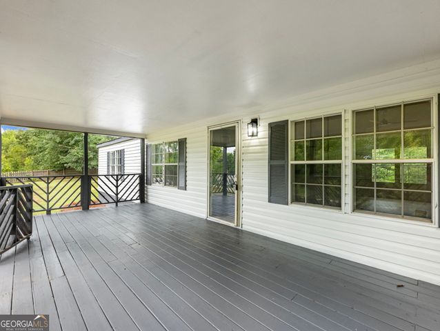 1114 Neal Road, Commerce, GA 30530