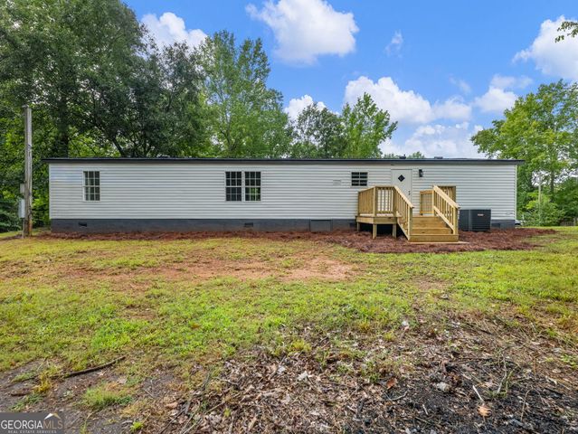 1114 Neal Road, Commerce, GA 30530