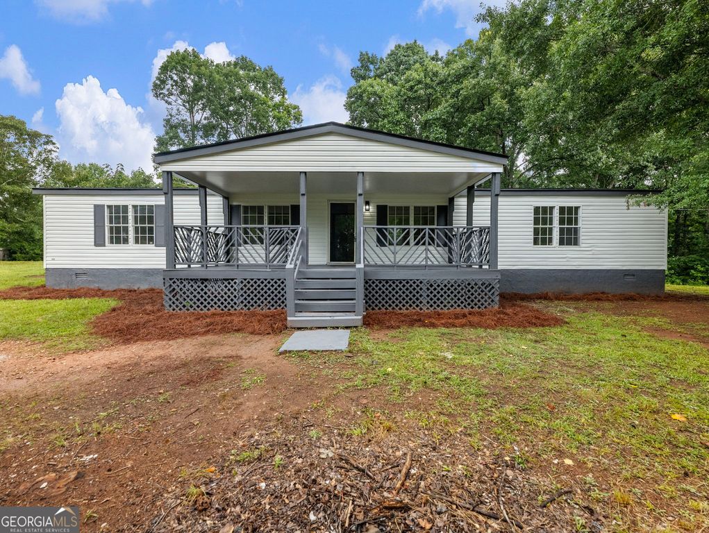 1114 Neal Road, Commerce, GA 30530