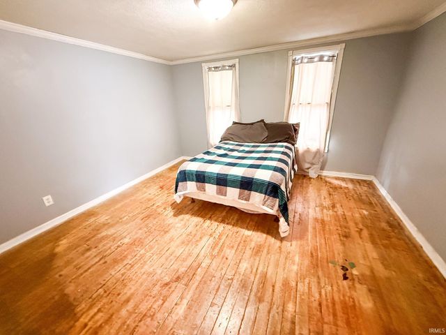 819 S Cowen Street, Garrett, IN 46738