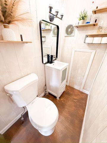 819 S Cowen Street, Garrett, IN 46738