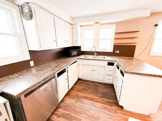 819 S Cowen Street, Garrett, IN 46738