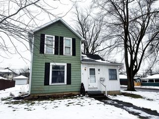 819 S Cowen Street, Garrett, IN 46738