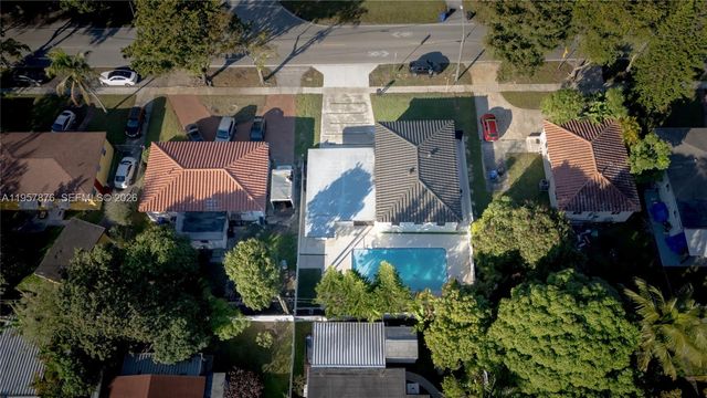 15411 NE 10th Ave, North Miami Beach, FL 33162